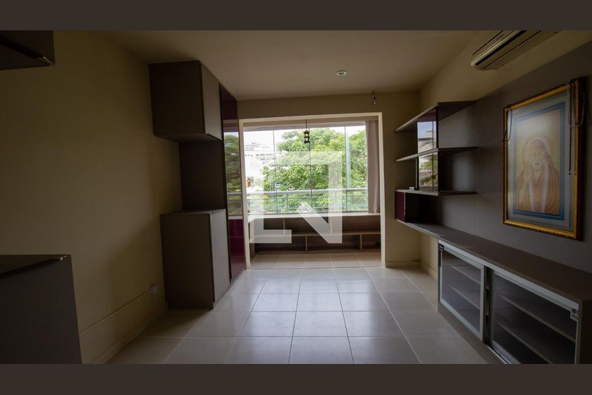 Casa, 5 quartos, 251 m² - Foto 9