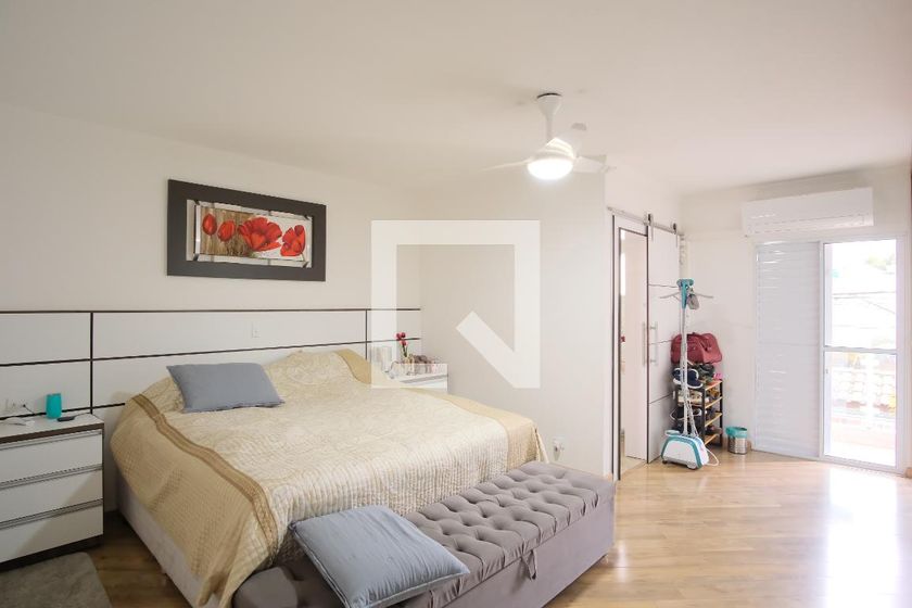 Casa, 3 quartos, 256 m² - Foto 49