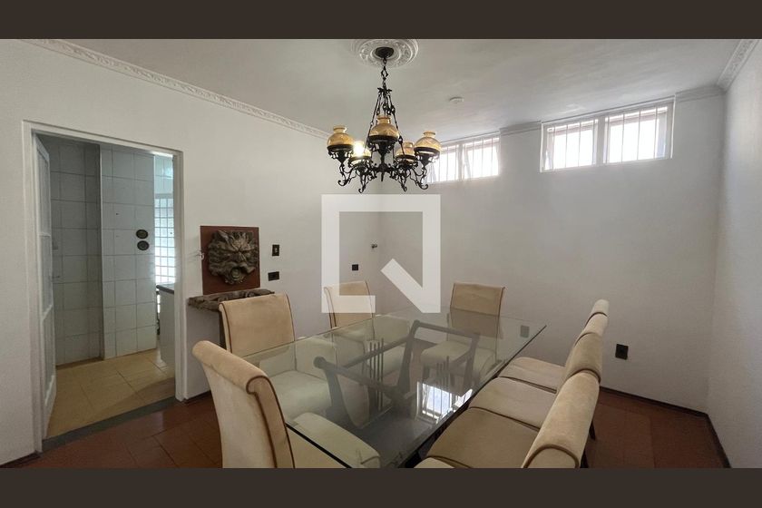 Casa à Venda - Barão Geraldo - Centro, 4 Quartos,  675 m2 em , Campinas - sp | SoloBR