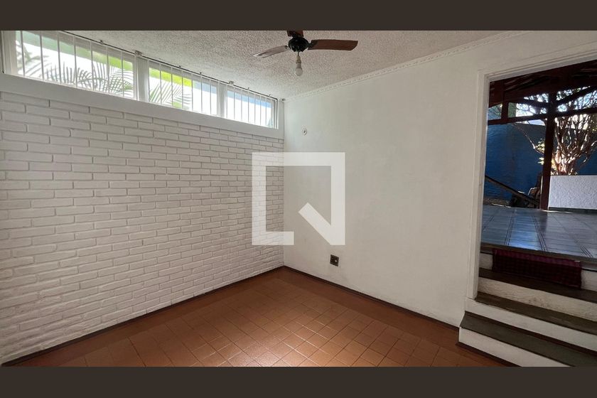 Casa à Venda - Barão Geraldo - Centro, 4 Quartos,  675 m2 em , Campinas - sp | SoloBR