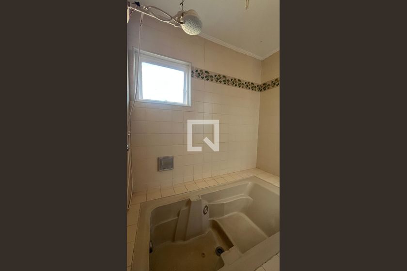 Casa à Venda - Barão Geraldo - Centro, 4 Quartos,  675 m2 em , Campinas - sp | SoloBR
