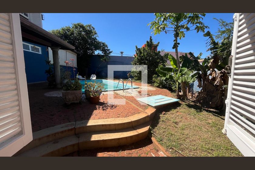 Casa à Venda - Barão Geraldo - Centro, 4 Quartos,  675 m2 em , Campinas - sp | SoloBR