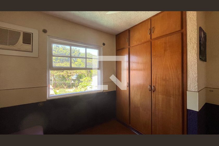 Casa à Venda - Barão Geraldo - Centro, 4 Quartos,  675 m2 em , Campinas - sp | SoloBR