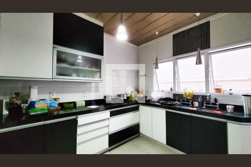 Casa à Venda - Lot. Alphaville Campinas, 5 Quartos,  413 m2 em , Campinas - sp | SoloBR