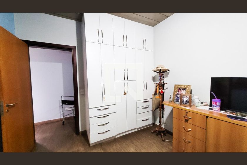 Casa à Venda - Lot. Alphaville Campinas, 5 Quartos,  413 m2 em , Campinas - sp | SoloBR