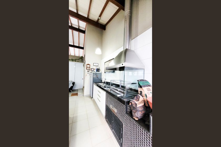 Casa à Venda - Lot. Alphaville Campinas, 5 Quartos,  413 m2 em , Campinas - sp | SoloBR