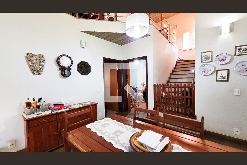 Casa à Venda - Lot. Alphaville Campinas, 5 Quartos,  413 m2 em , Campinas - sp | SoloBR