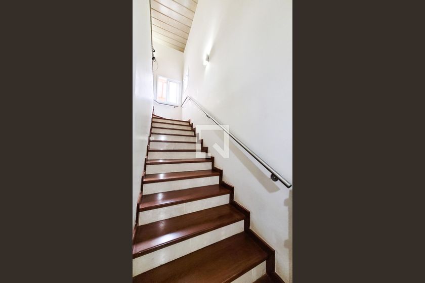 Casa à Venda - Lot. Alphaville Campinas, 5 Quartos,  413 m2 em , Campinas - sp | SoloBR