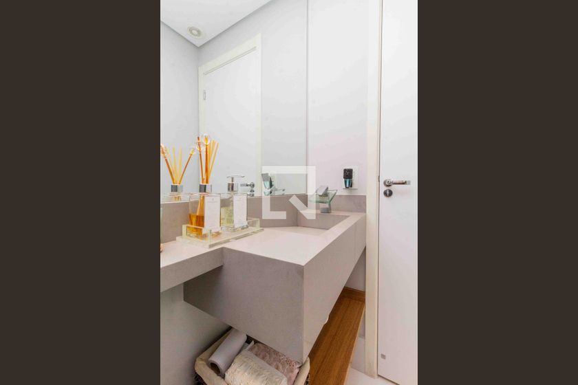 Apartamento, 3 quartos, 132 m² - Foto 121