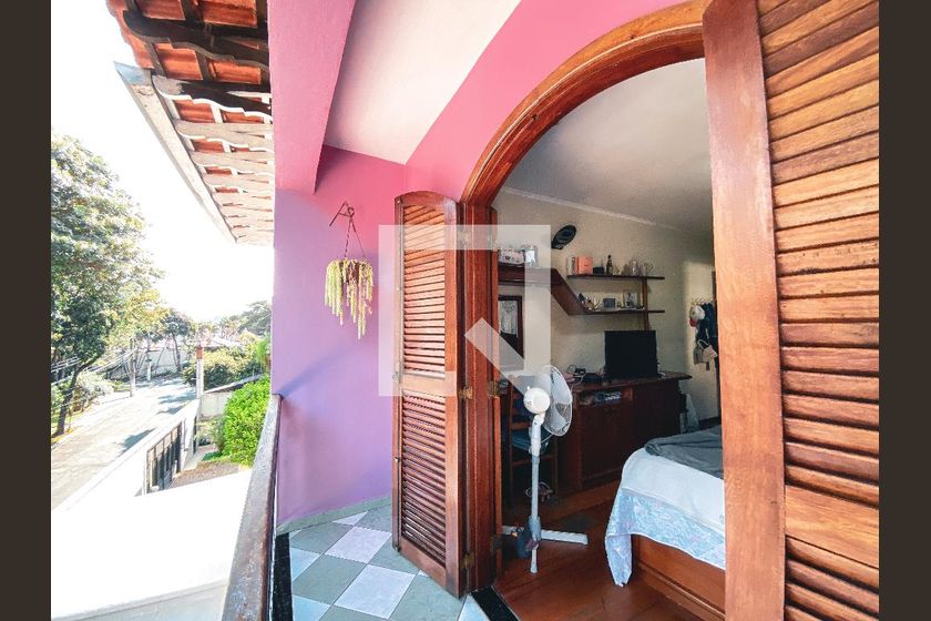 Casa, 4 quartos, 180 m² - Foto 35