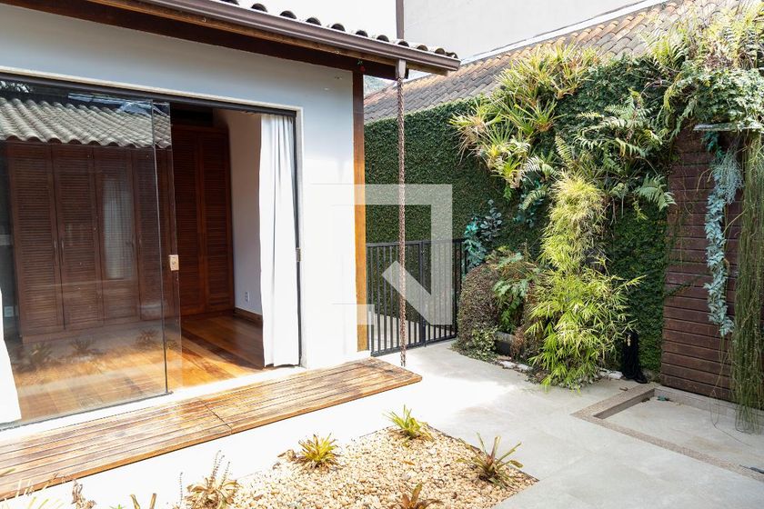 Casa, 3 quartos, 360 m² - Foto 81