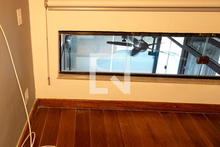 Casa, 3 quartos, 360 m² - Foto 47
