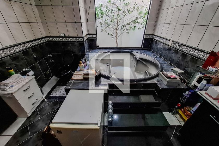 Casa, 4 quartos, 360 m² - Foto 23
