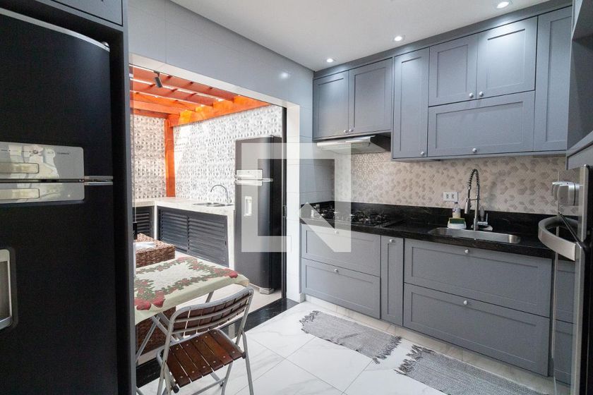 Casa, 3 quartos, 220 m² - Foto 32