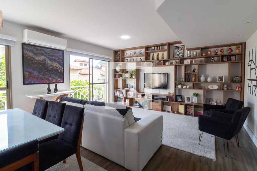 Casa, 3 quartos, 220 m² - Foto 1