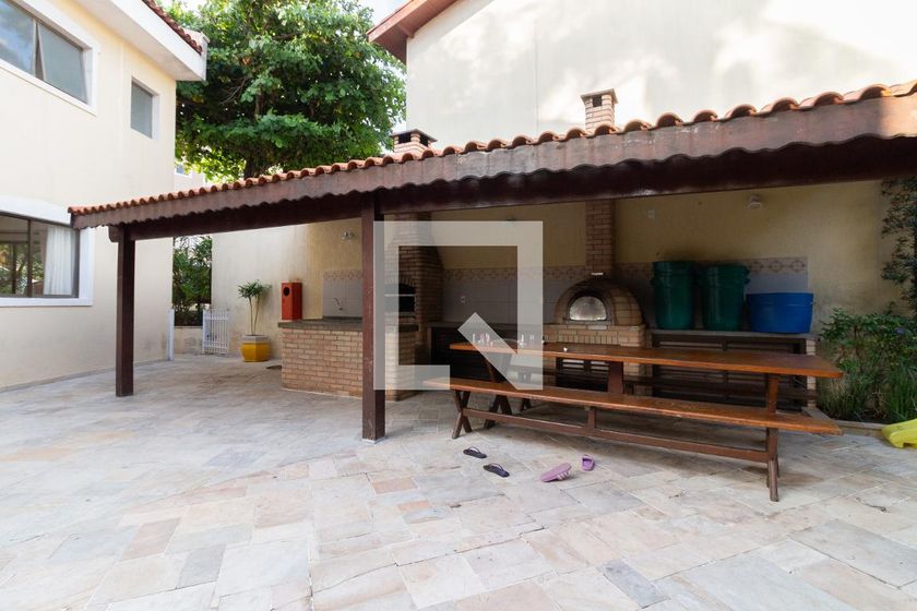 Casa, 3 quartos, 220 m² - Foto 51