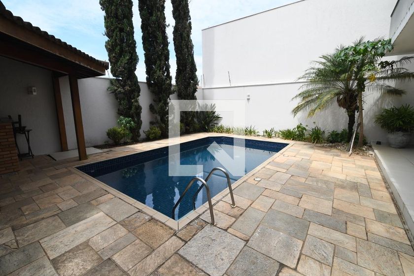 Casa à Venda - Vila Brandina, 5 Quartos,  288 m2 em , Campinas - sp | SoloBR