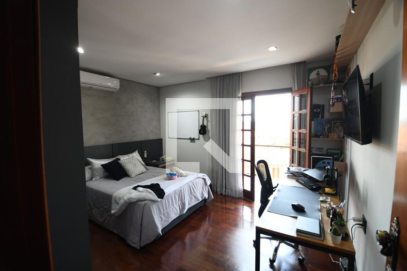 Casa à Venda - Vila Brandina, 5 Quartos,  288 m2 em , Campinas - sp | SoloBR