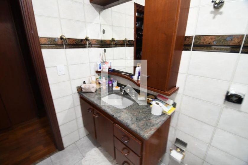 Casa à Venda - Vila Brandina, 5 Quartos,  288 m2 em , Campinas - sp | SoloBR