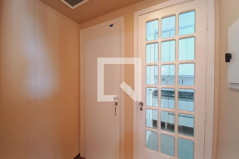 Apartamento à Venda - Cambuí, 2 Quartos,  75 m2 em , Campinas - sp | SoloBR