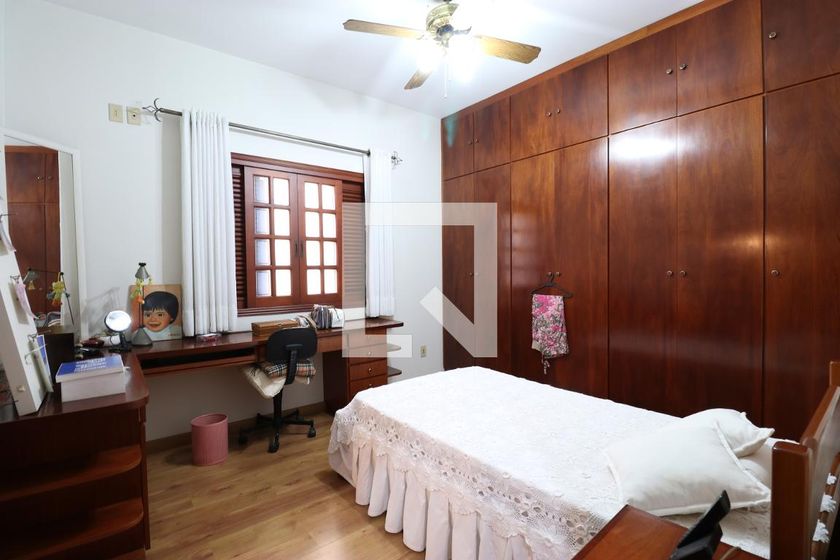 Casa, 4 quartos, 342 m² - Foto 35