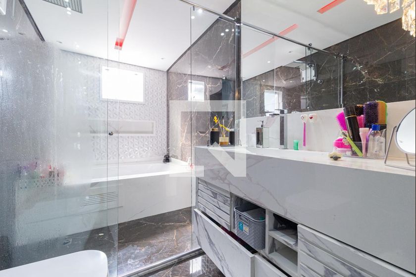 Casa, 4 quartos, 300 m² - Foto 55