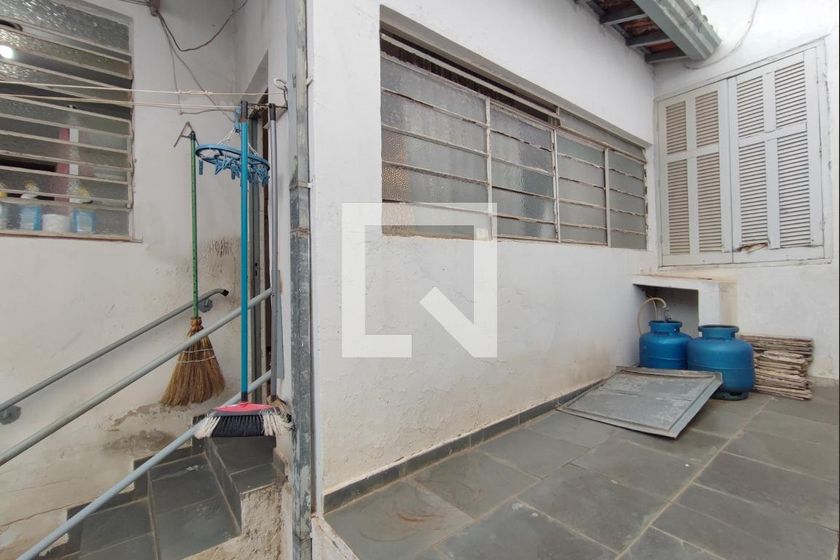 Casa à Venda - Guanabara, 3 Quartos,  280 m2 em , Campinas - sp | SoloBR