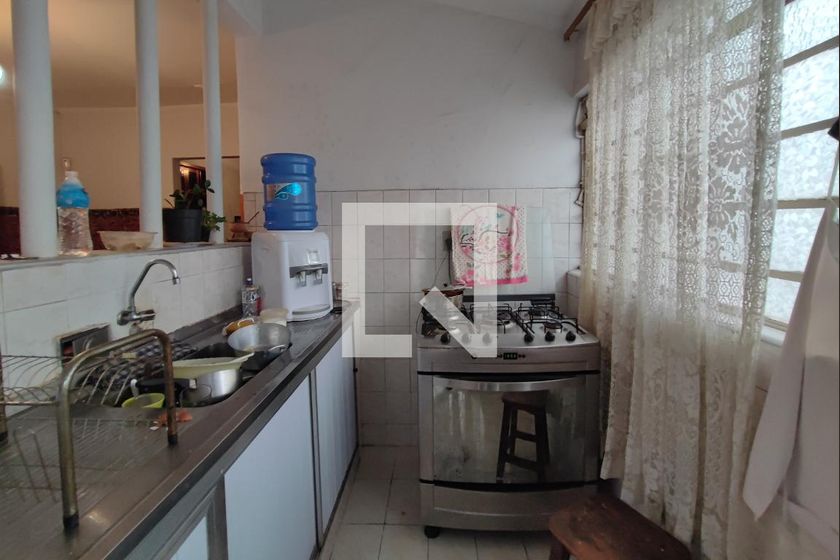 Casa à Venda - Guanabara, 3 Quartos,  280 m2 em , Campinas - sp | SoloBR