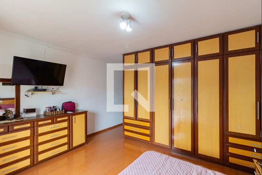 Casa, 3 quartos, 237 m² - Foto 33
