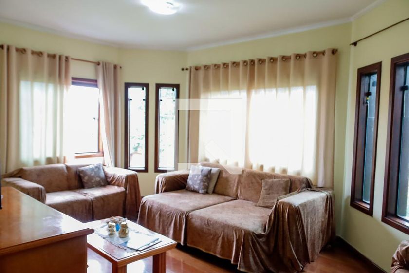 Casa, 4 quartos, 263 m² - Foto 1
