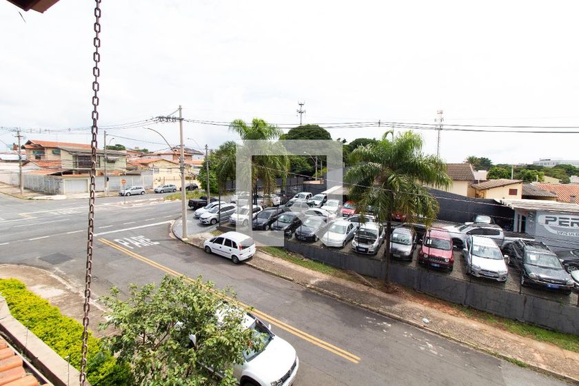 Casa à Venda - Jardim Santana, 5 Quartos,  450 m2 em , Campinas - sp | SoloBR