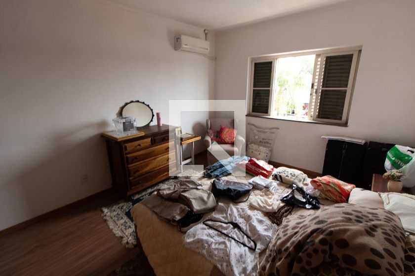 Casa à Venda - Jardim Santana, 5 Quartos,  450 m2 em , Campinas - sp | SoloBR