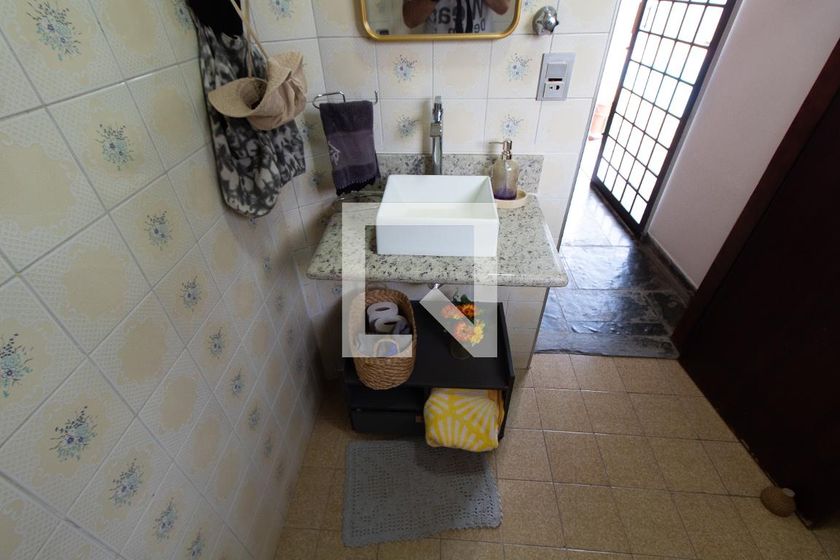 Casa à Venda - Jardim Santana, 5 Quartos,  450 m2 em , Campinas - sp | SoloBR