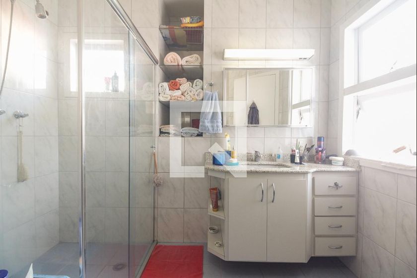 Casa, 3 quartos, 267 m² - Foto 35