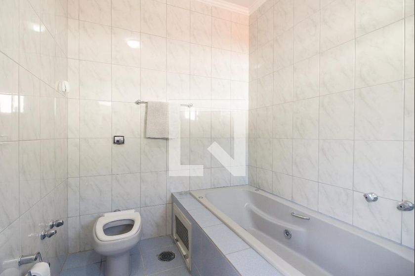 Casa, 3 quartos, 267 m² - Foto 34