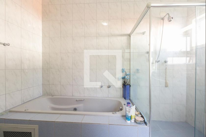 Casa, 3 quartos, 267 m² - Foto 33