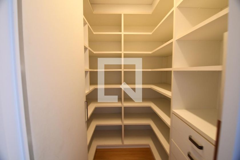 Apartamento à Venda - Cambuí, 6 Quartos,  500 m2 em , Campinas - sp | SoloBR