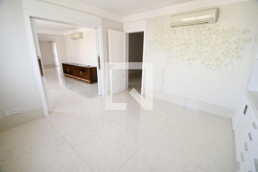 Apartamento à Venda - Cambuí, 6 Quartos,  500 m2 em , Campinas - sp | SoloBR