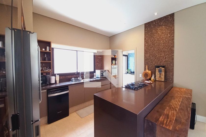 Casa à Venda - Swiss Park, 4 Quartos,  420 m2 em , Campinas - sp | SoloBR