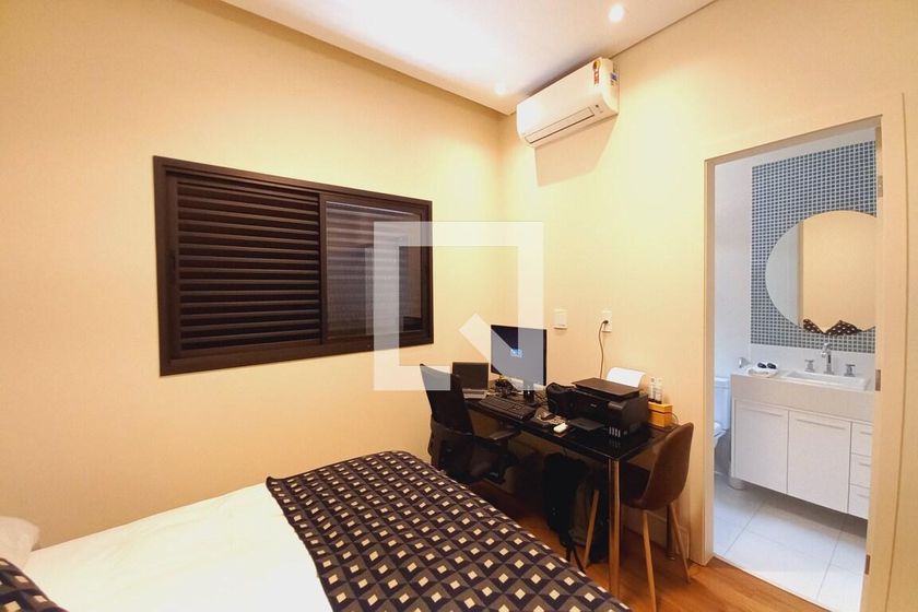 Casa à Venda - Swiss Park, 4 Quartos,  420 m2 em , Campinas - sp | SoloBR