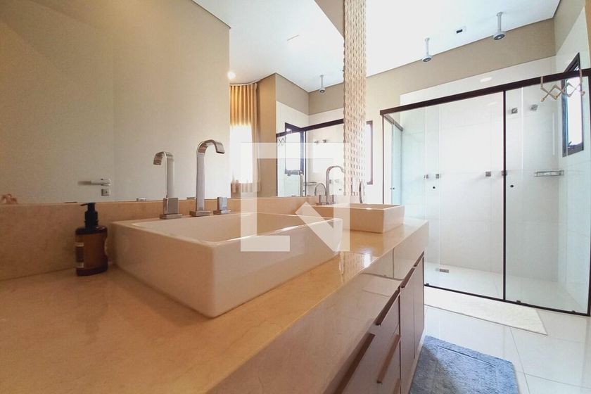 Casa à Venda - Swiss Park, 4 Quartos,  420 m2 em , Campinas - sp | SoloBR