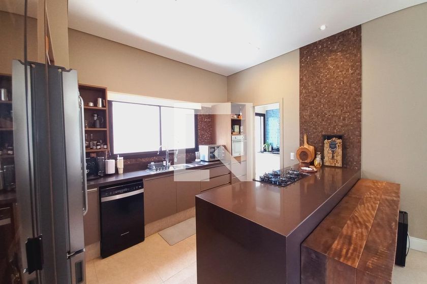 Casa à Venda - Swiss Park, 4 Quartos,  420 m2 em , Campinas - sp | SoloBR