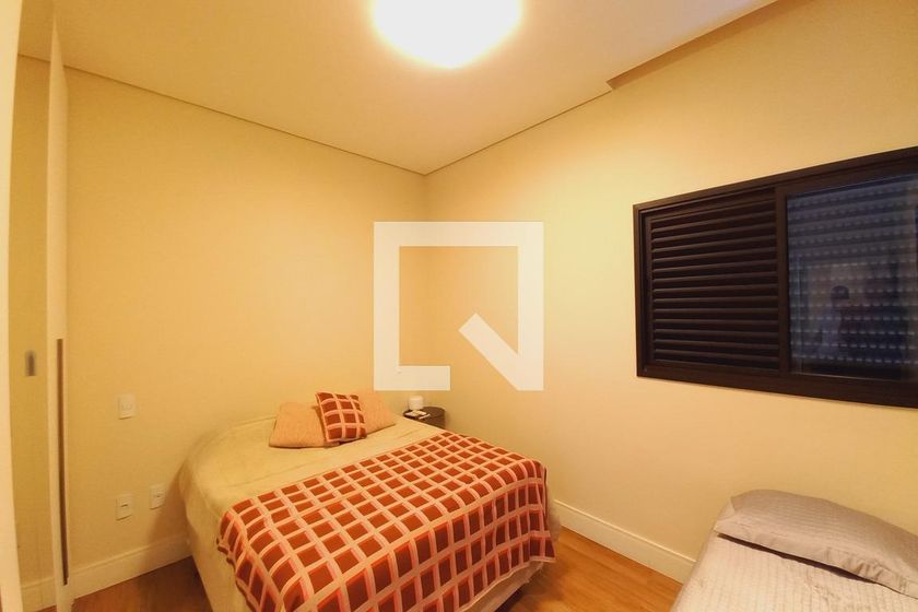 Casa à Venda - Swiss Park, 4 Quartos,  420 m2 em , Campinas - sp | SoloBR