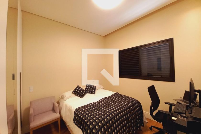Casa à Venda - Swiss Park, 4 Quartos,  420 m2 em , Campinas - sp | SoloBR