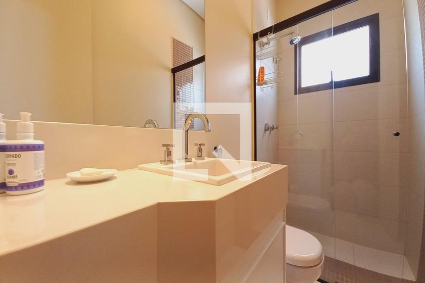 Casa à Venda - Swiss Park, 4 Quartos,  420 m2 em , Campinas - sp | SoloBR
