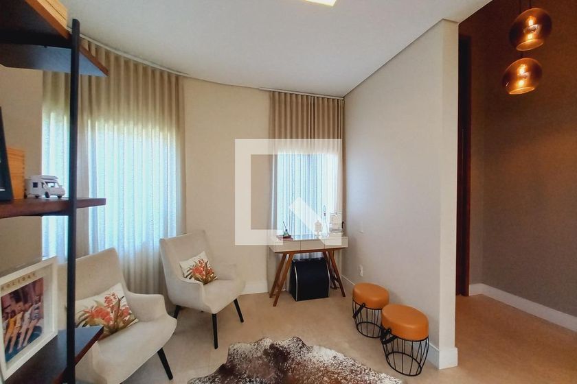 Casa à Venda - Swiss Park, 4 Quartos,  420 m2 em , Campinas - sp | SoloBR