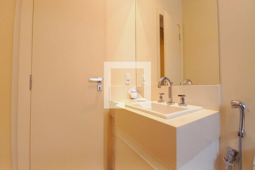 Casa à Venda - Swiss Park, 4 Quartos,  420 m2 em , Campinas - sp | SoloBR