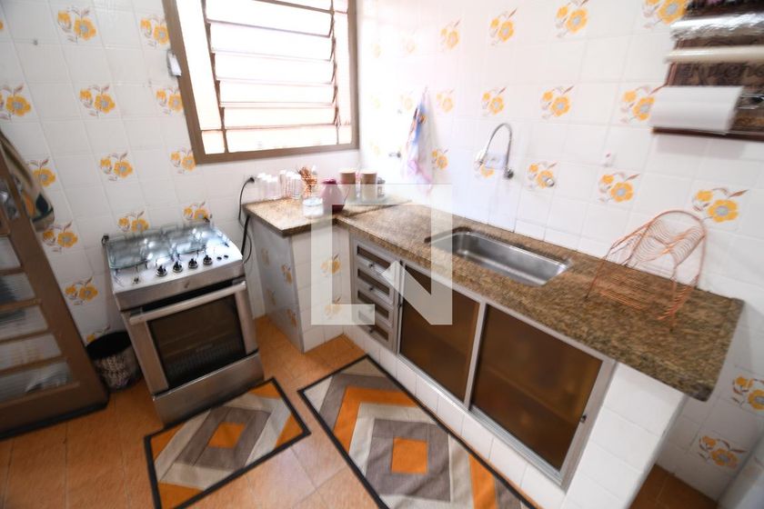 Casa à Venda - Taquaral, 3 Quartos,  177 m2 em , Campinas - sp | SoloBR