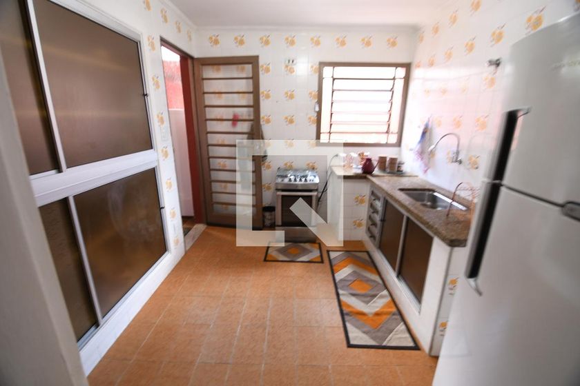 Casa à Venda - Taquaral, 3 Quartos,  177 m2 em , Campinas - sp | SoloBR