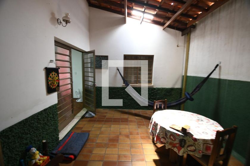 Casa à Venda - Taquaral, 3 Quartos,  177 m2 em , Campinas - sp | SoloBR